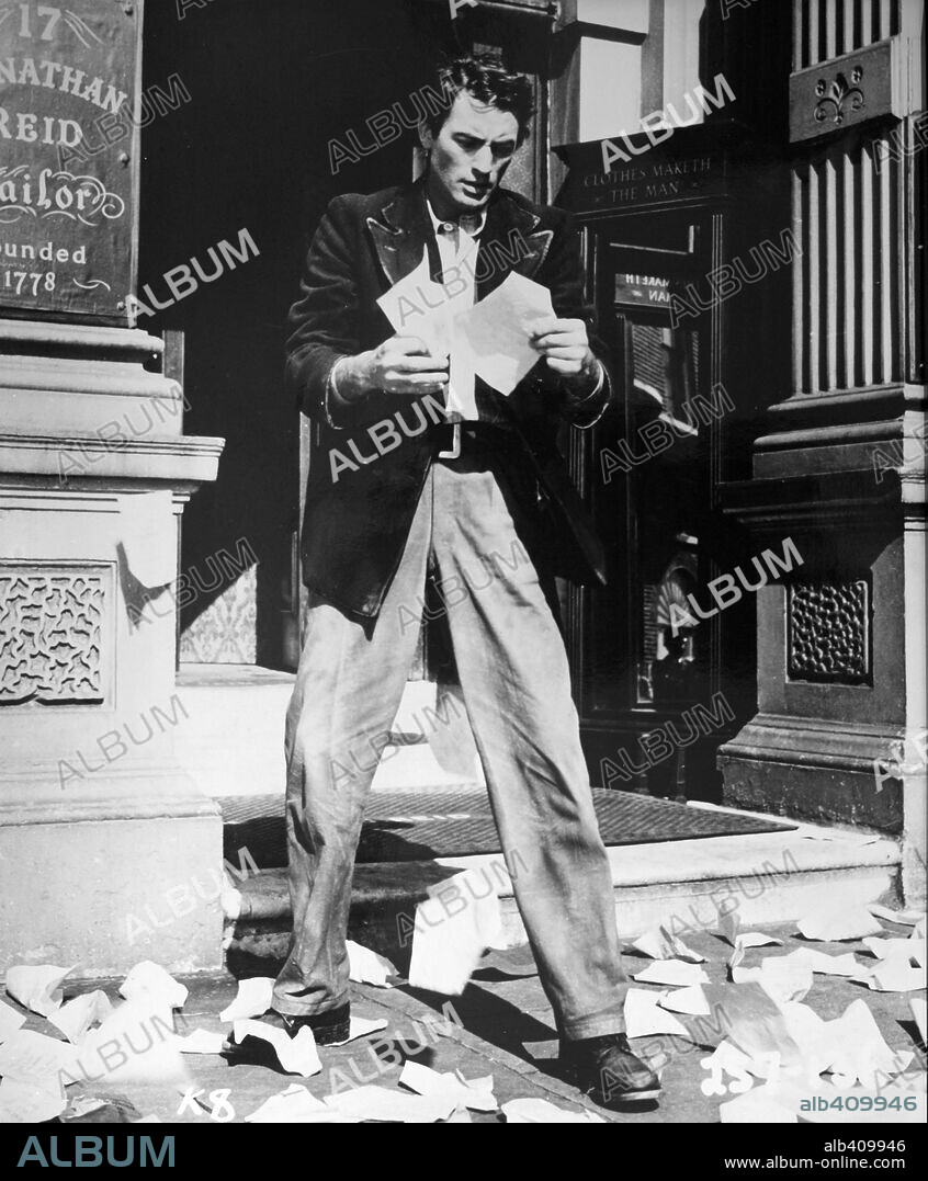 GREGORY PECK in MAN WITH A MILLION, 1953 (THE MILLION POUND NOTE), directed by RONALD NEAME. Copyright RANK.