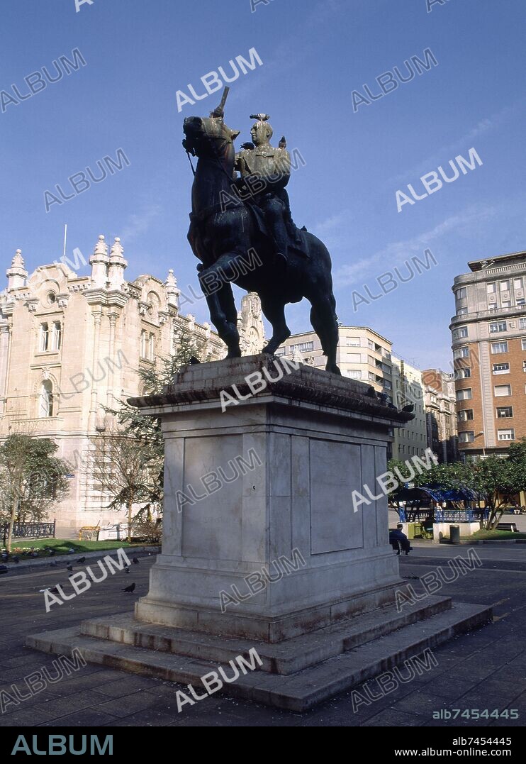 MONUMENTO AL GENERAL FRANCISCO FRANCO.