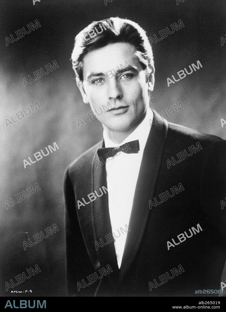 ALAIN DELON.