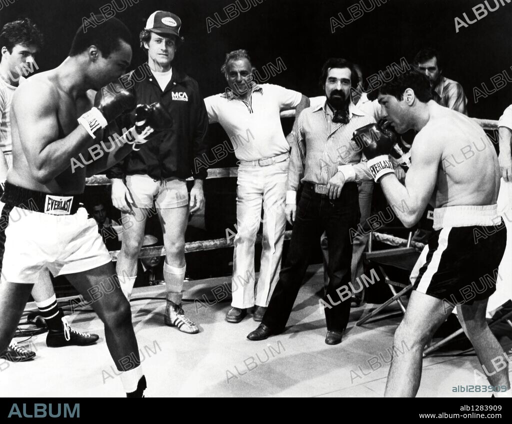 MARTIN SCORSESE und ROBERT DE NIRO in RAGING BULL, 1980, unter der Regie von MARTIN SCORSESE. Copyright UNITED ARTISTS.