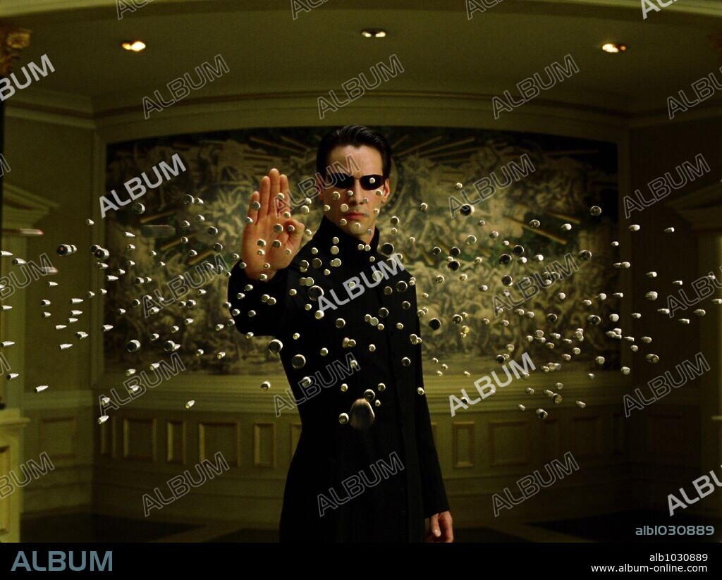 KEANU REEVES in THE MATRIX RELOADED 2003 directed by ANDY WACHOWSKI