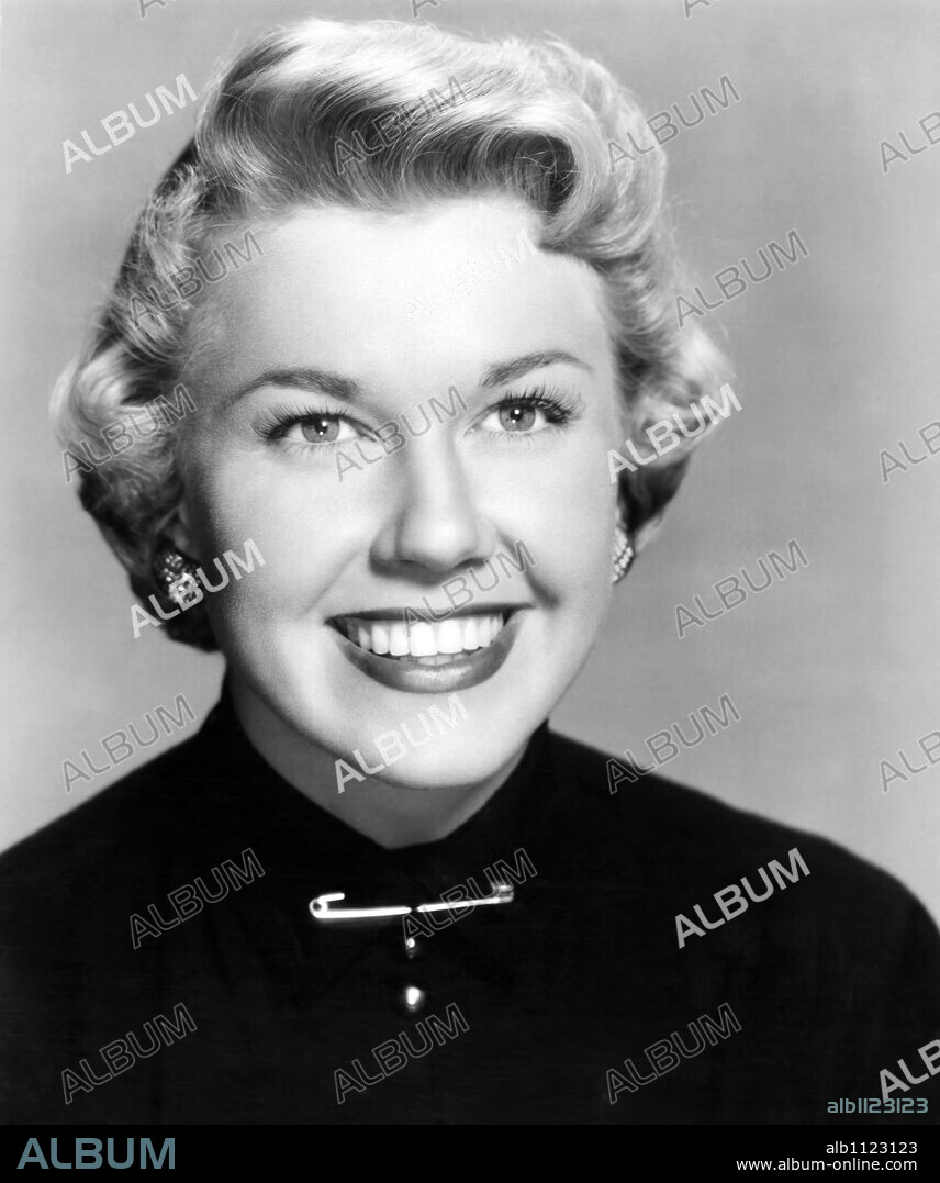 DORIS DAY. 1952