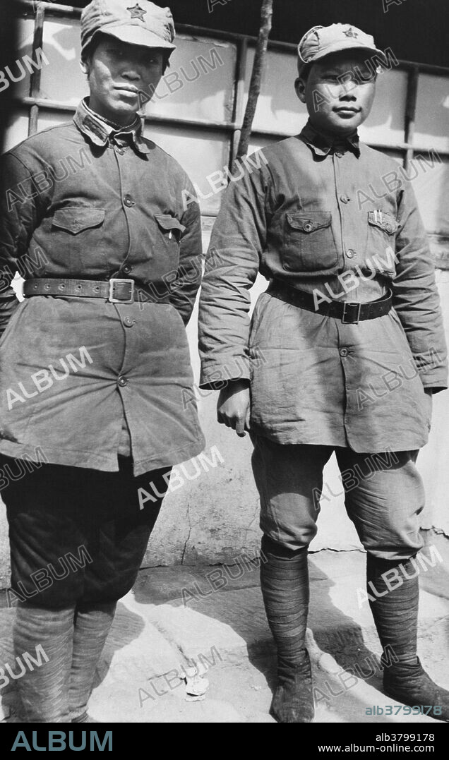 Photographed believed to be of He Zizhen, (l), and K'ang K'o-ch'ing, (r).  He Zizhen was married to Mao Zedong until 1939; K'ang K'o-ch'ing was the wife of Zhu De.  Photograph circa 1938-1939.