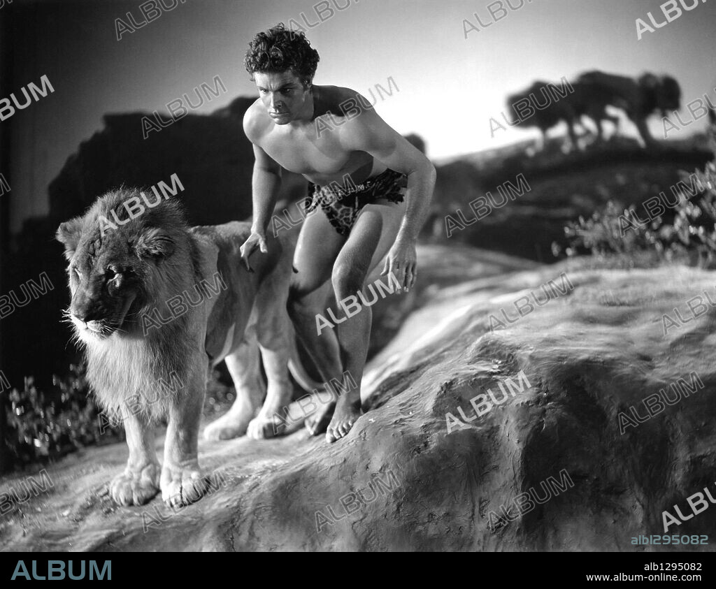 BUSTER CRABBE in KING OF THE JUNGLE, 1933, directed by H. BRUCE HUMBERSTONE. Copyright PARAMOUNT PICTURES.